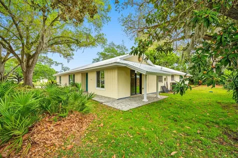 10113 Lindelaan Drive Tampa FL 33618