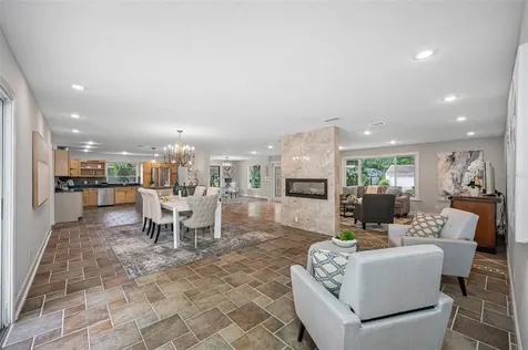 10113 Lindelaan Drive Tampa FL 33618
