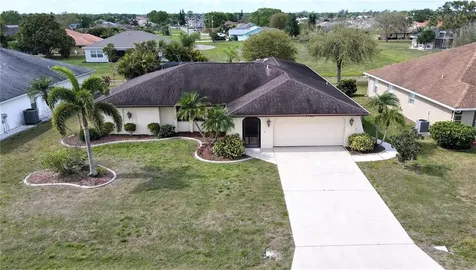 1743 Nuremberg Boulevard Punta Gorda FL 33983