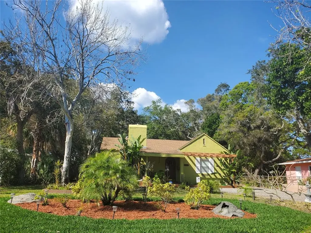 3003 Desoto Way S St Petersburg FL 33712