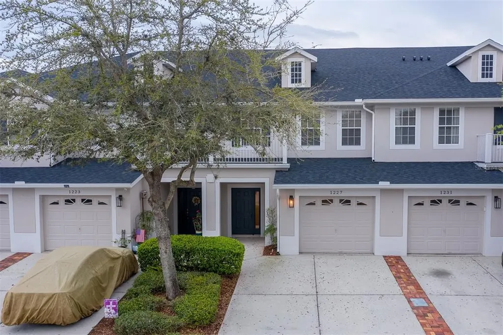 1227 Falling Star Lane Orlando FL 32828