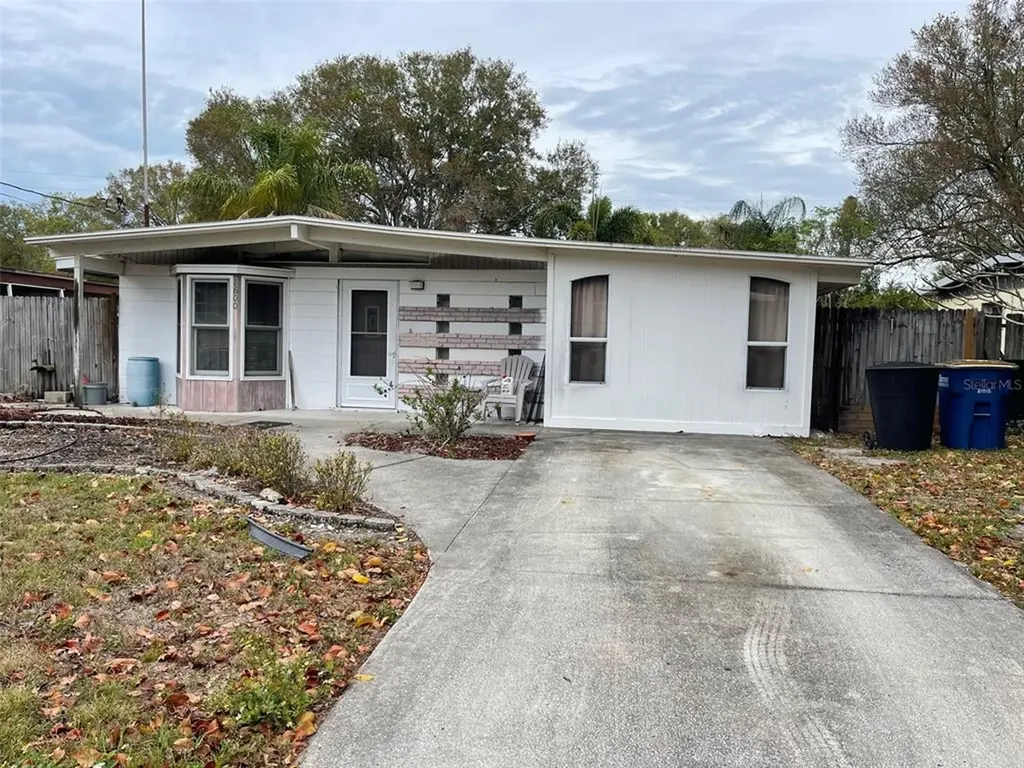 1600 Logan Street Clearwater FL 33755