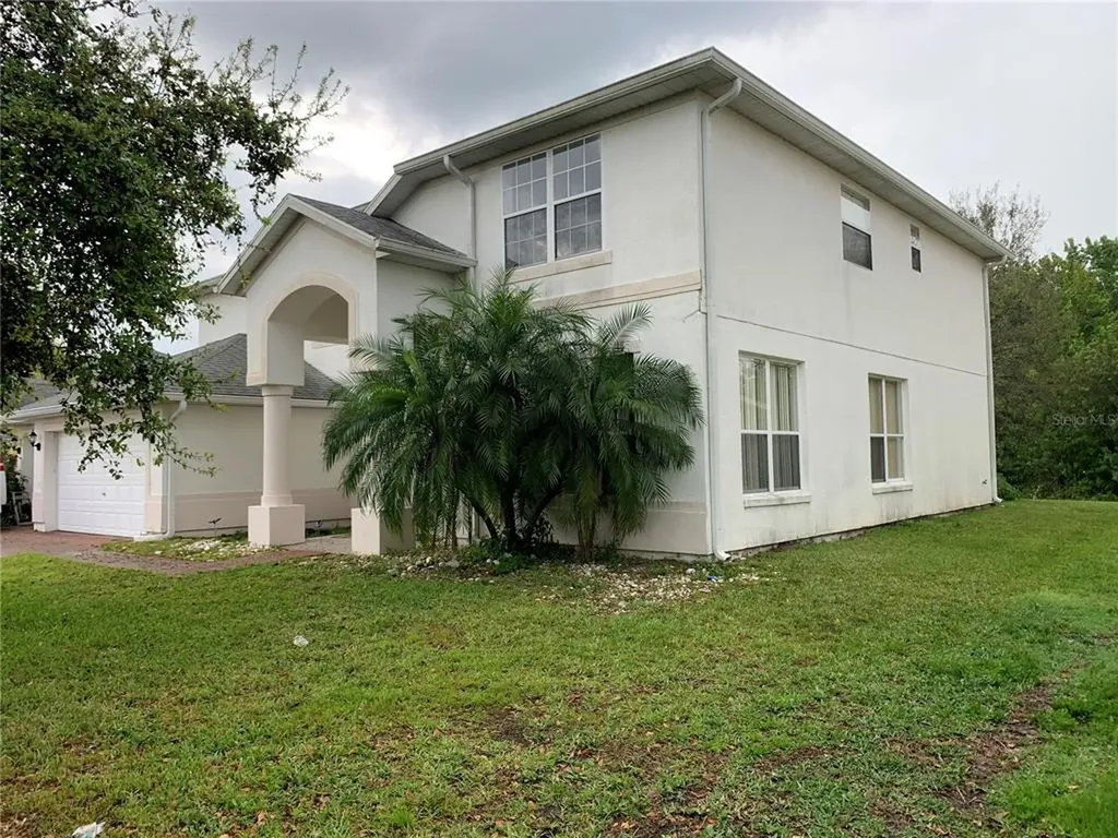 2405 Maracaibo Drive Kissimmee FL 34746