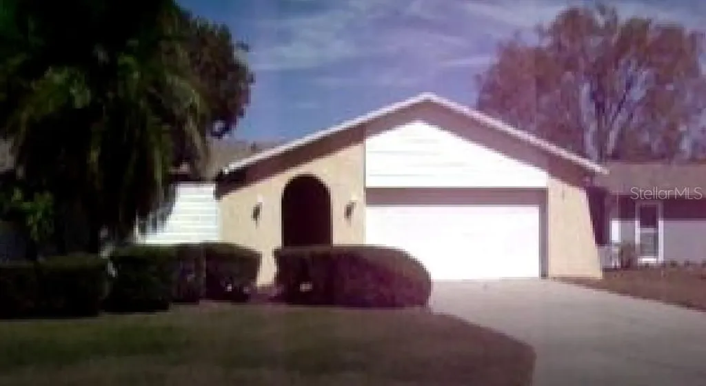 11325 Carrollwood Estates Drive Tampa FL 33618