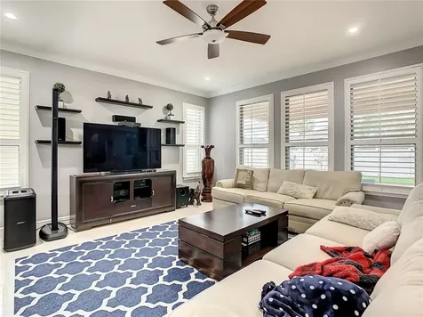 1222 Fountain Coin Loop Orlando FL 32828