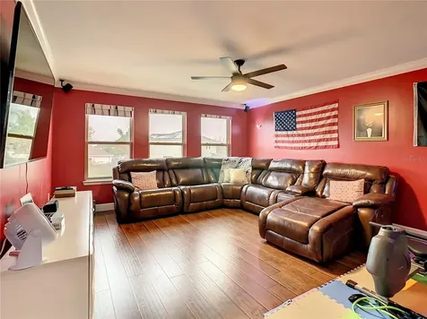 1222 Fountain Coin Loop Orlando FL 32828