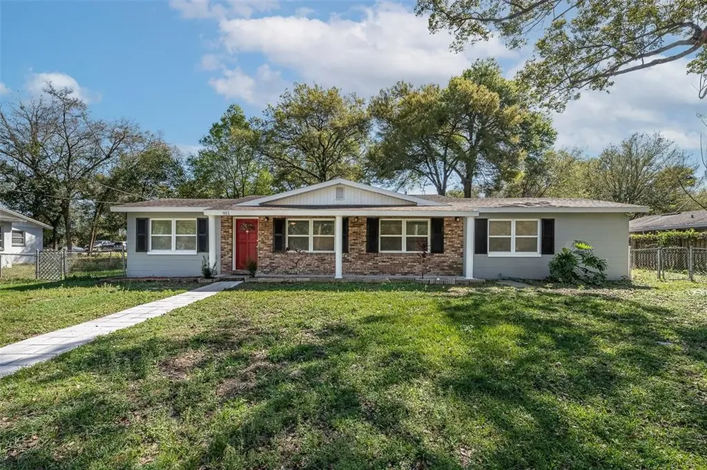 951 Willow Grove Street Altamonte Springs FL 32701