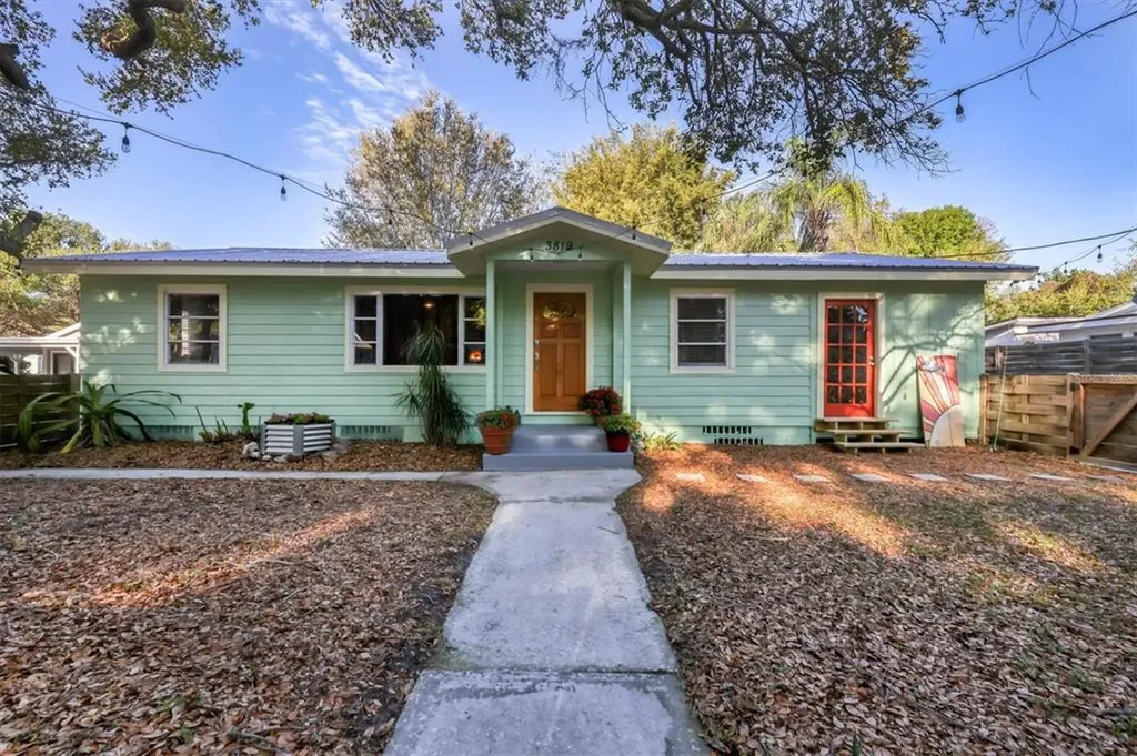 3819 Iroquois Avenue Sarasota FL 34234