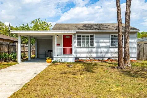 535 92nd Avenue N St Petersburg FL 33702
