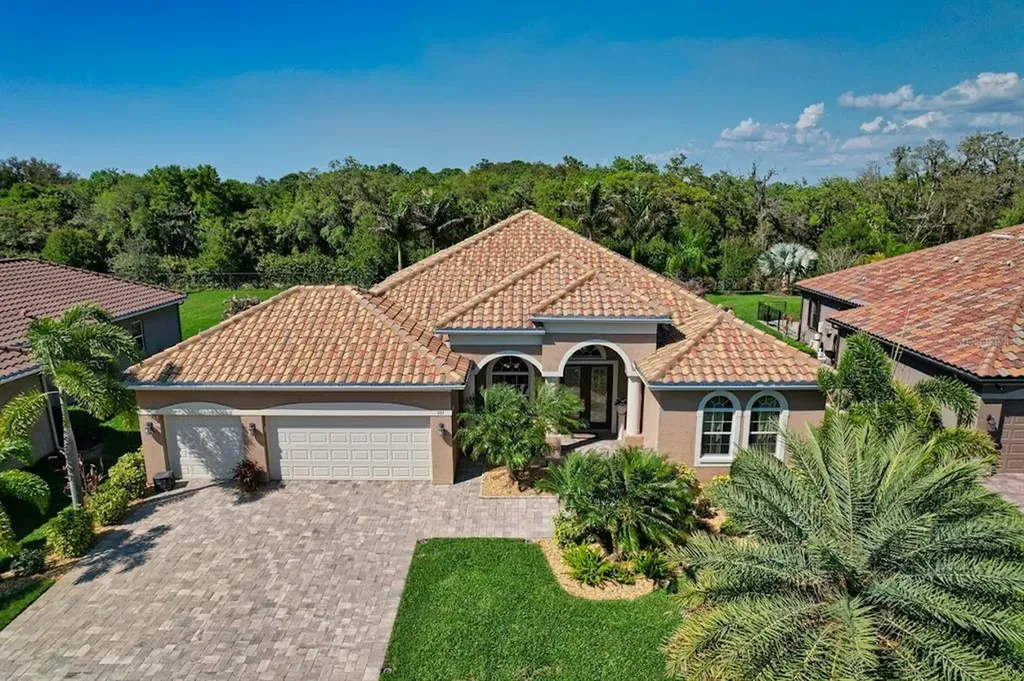 981 145th Street Circle NE Bradenton FL 34212