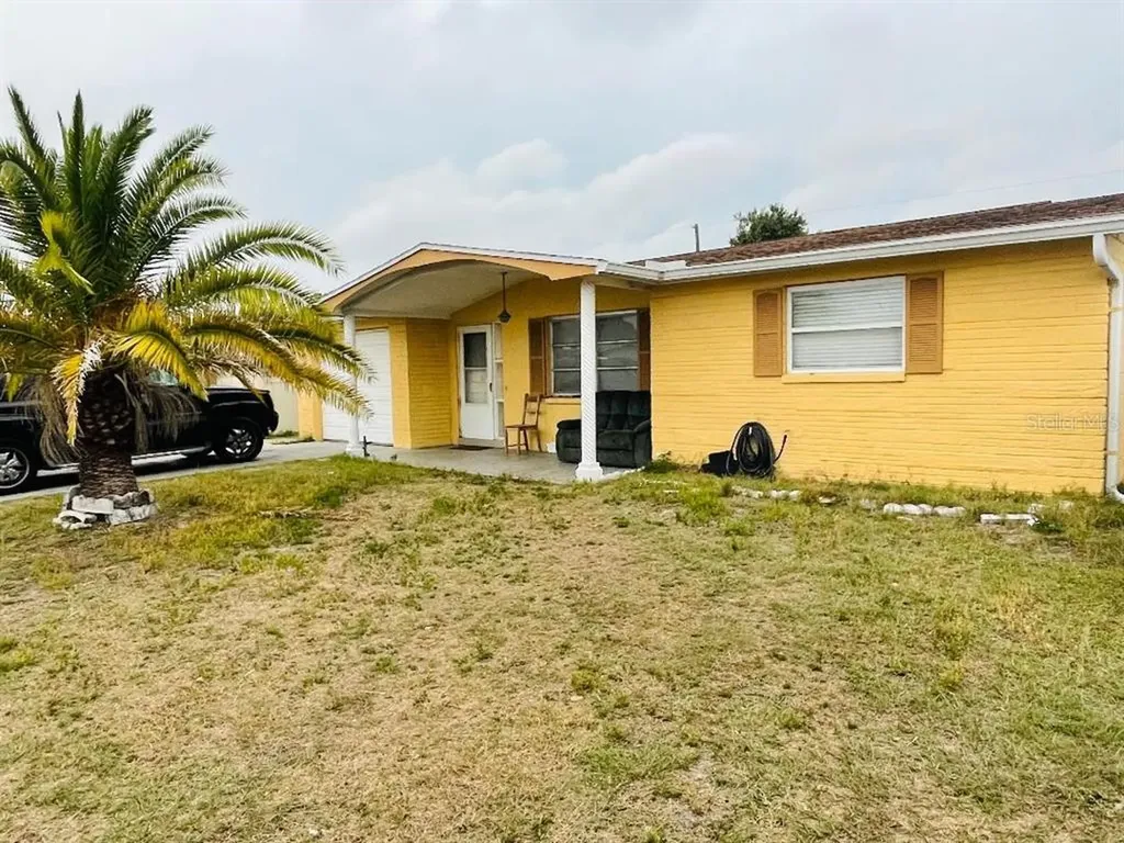 3825 Redwood Drive Holiday FL 34691