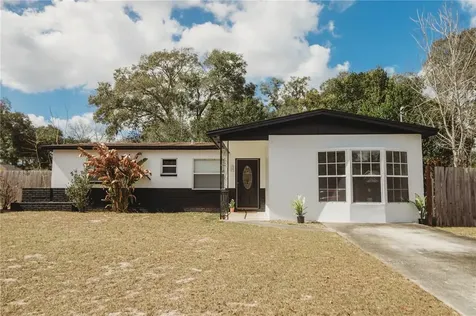 1208 W Camellia Drive Brandon FL 33510