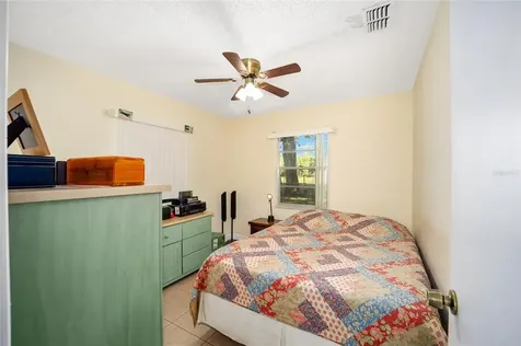 901 NW 124th Place Citra FL 32113