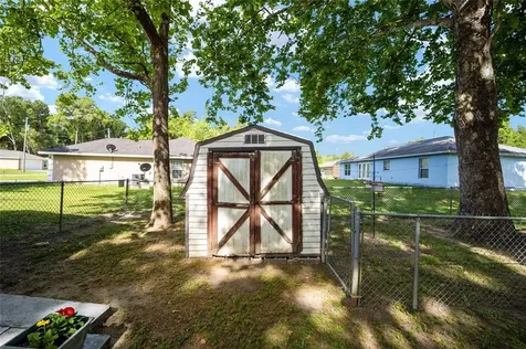 901 NW 124th Place Citra FL 32113