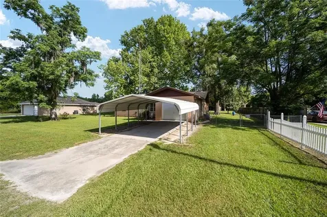 901 NW 124th Place Citra FL 32113