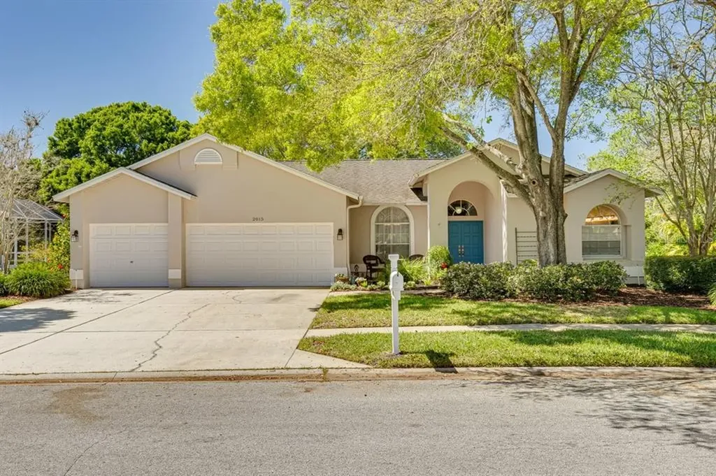 2015 Swan Lane Palm Harbor FL 34683