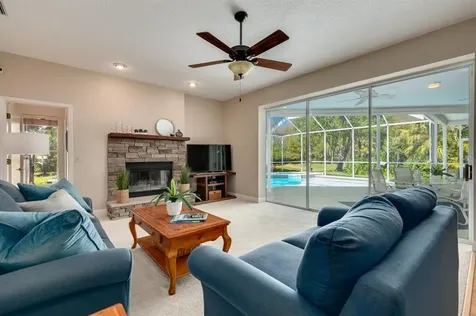 2015 Swan Lane Palm Harbor FL 34683
