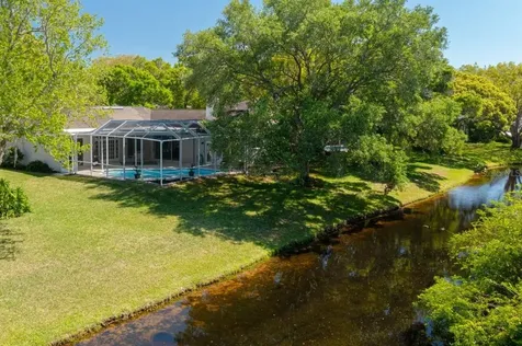 2015 Swan Lane Palm Harbor FL 34683