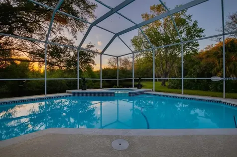 2015 Swan Lane Palm Harbor FL 34683