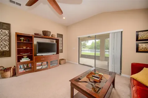 260 Oak Landing Lane Mulberry FL 33860