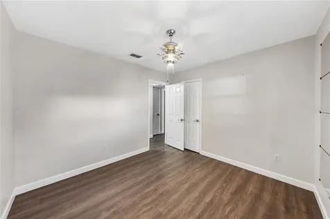 102 NE 9th Street Mulberry FL 33860