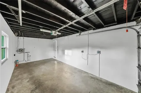102 NE 9th Street Mulberry FL 33860