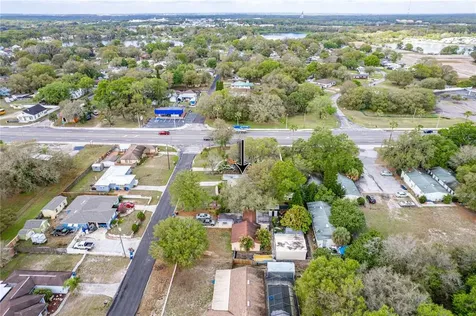 102 NE 9th Street Mulberry FL 33860
