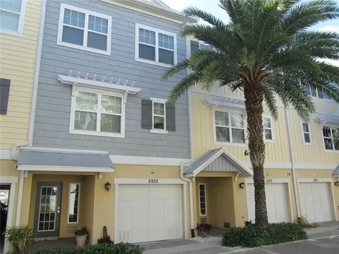 5935 Anchorage Way S St Petersburg FL 33712