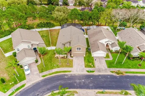 877 Knightsbridge Circle Davenport FL 33896