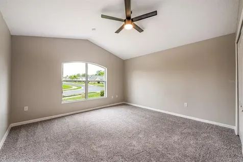 877 Knightsbridge Circle Davenport FL 33896