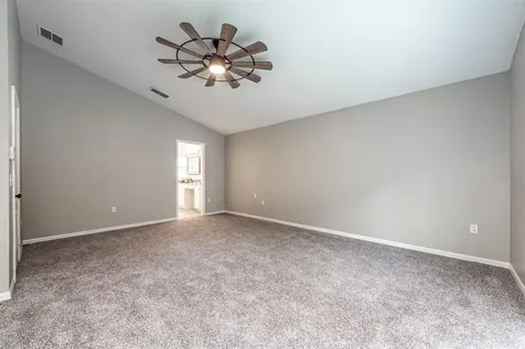 877 Knightsbridge Circle Davenport FL 33896