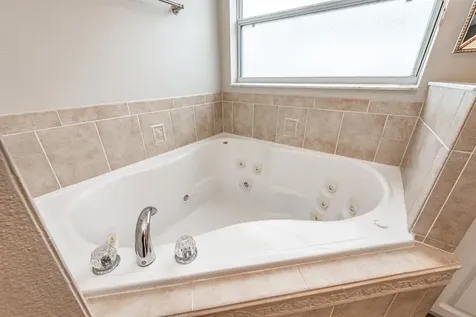 877 Knightsbridge Circle Davenport FL 33896