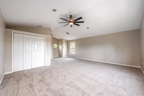 877 Knightsbridge Circle Davenport FL 33896