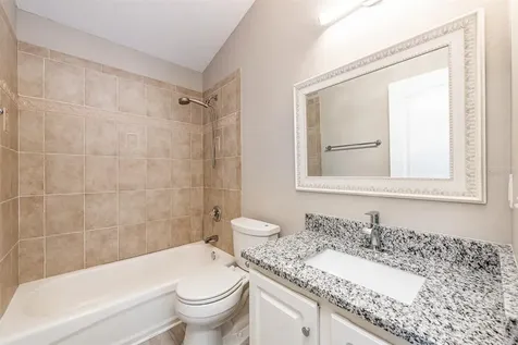 877 Knightsbridge Circle Davenport FL 33896