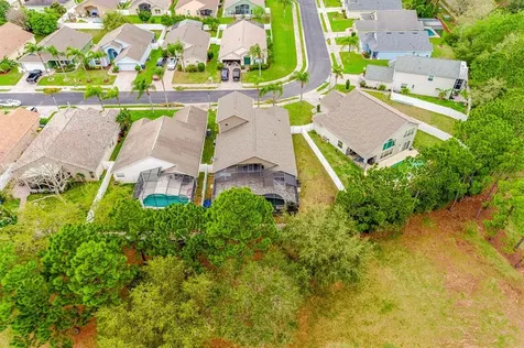 877 Knightsbridge Circle Davenport FL 33896