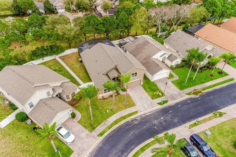 877 Knightsbridge Circle Davenport FL 33896