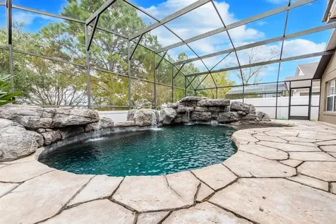 877 Knightsbridge Circle Davenport FL 33896