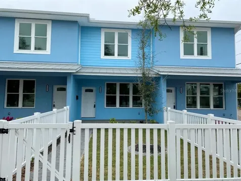 6594 1st Avenue S St Petersburg FL 33707