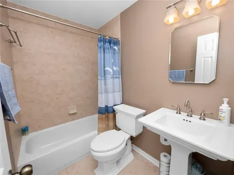 32649 Vista Avenue Leesburg FL 34788