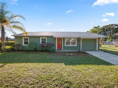 32649 Vista Avenue Leesburg FL 34788