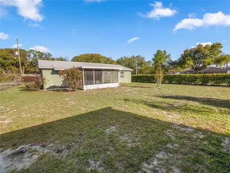 32649 Vista Avenue Leesburg FL 34788