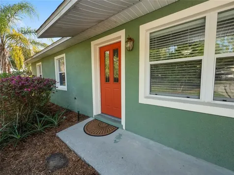 32649 Vista Avenue Leesburg FL 34788