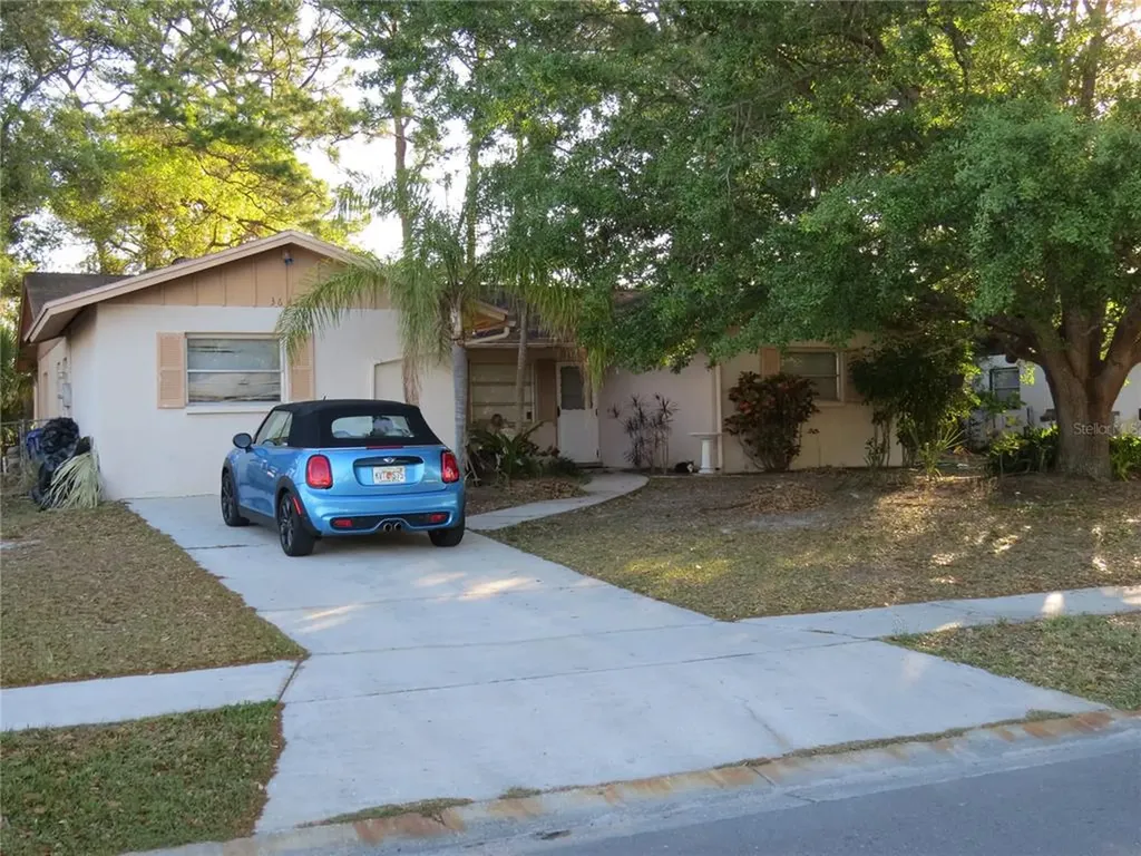 3645 Winderwood Drive Sarasota FL 34232