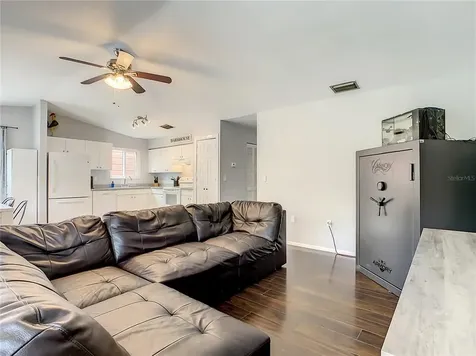 8107 18th Avenue E Palmetto FL 34221