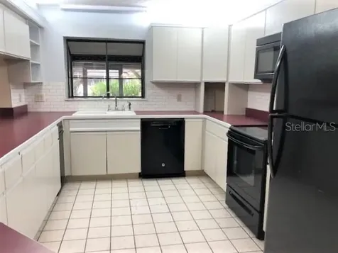 2338 Dixie Belle Drive Orlando FL 32812