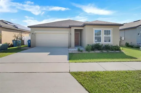 896 Orchid Grove Boulevard Davenport FL 33837