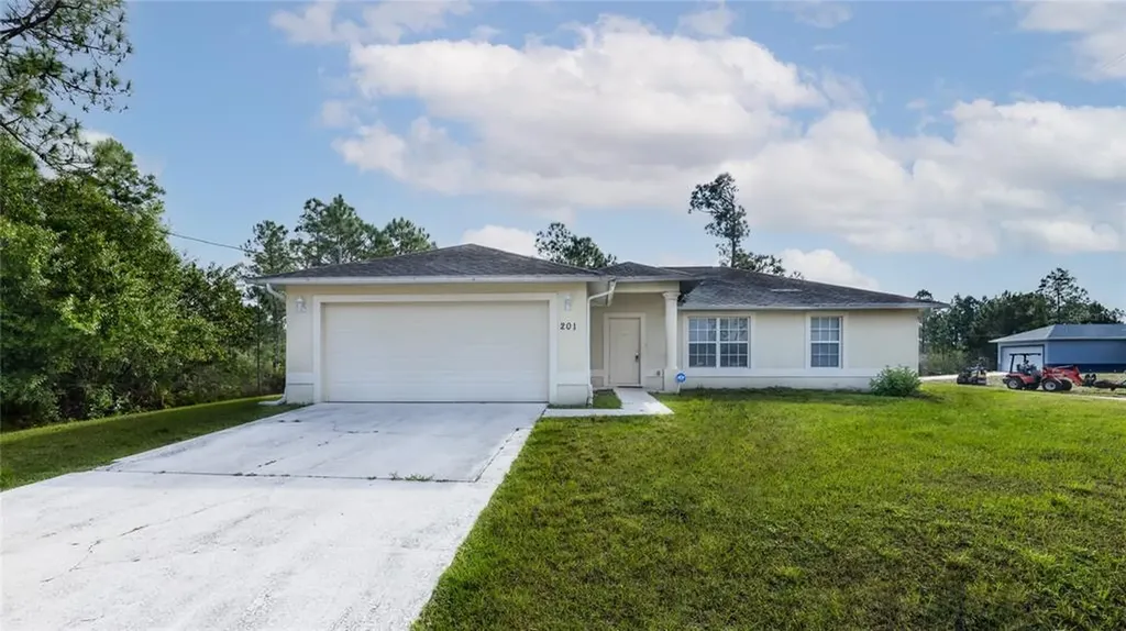 201 E 10th Street Lehigh Acres FL 33972