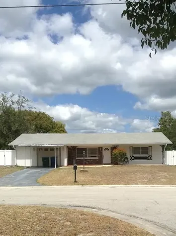 605 Poinsettia Drive Orange City FL 32763