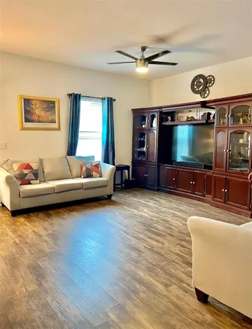 4874 St James Court Winter Haven FL 33881