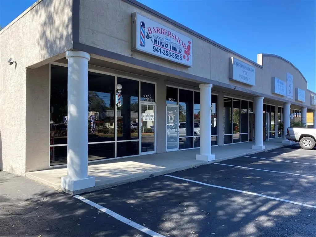 3503 N Lockwood Ridge Road Sarasota FL 34234